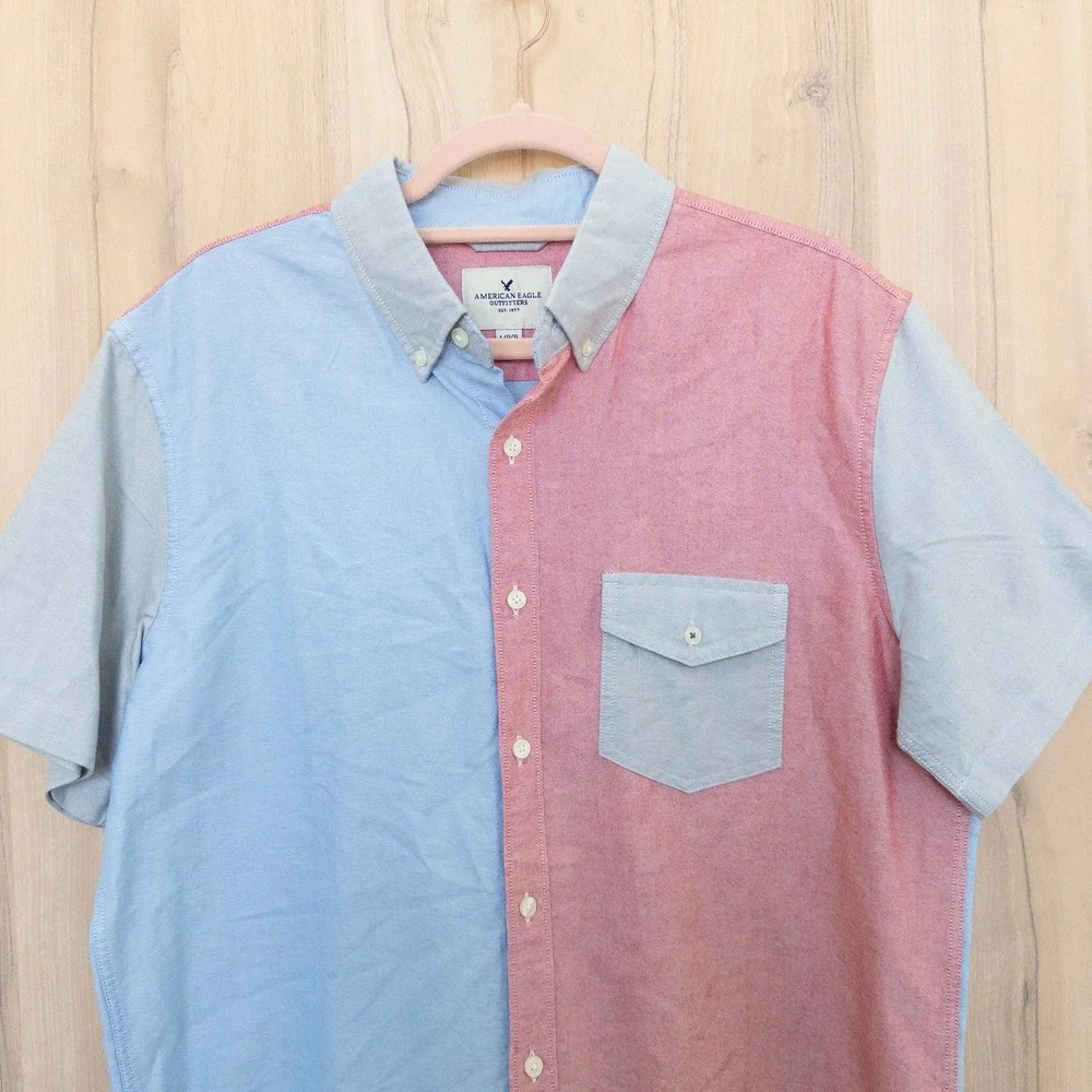 American Eagle Mens Chambray Button Down L Blue Pink Colorblock‎ Preppy Coastal